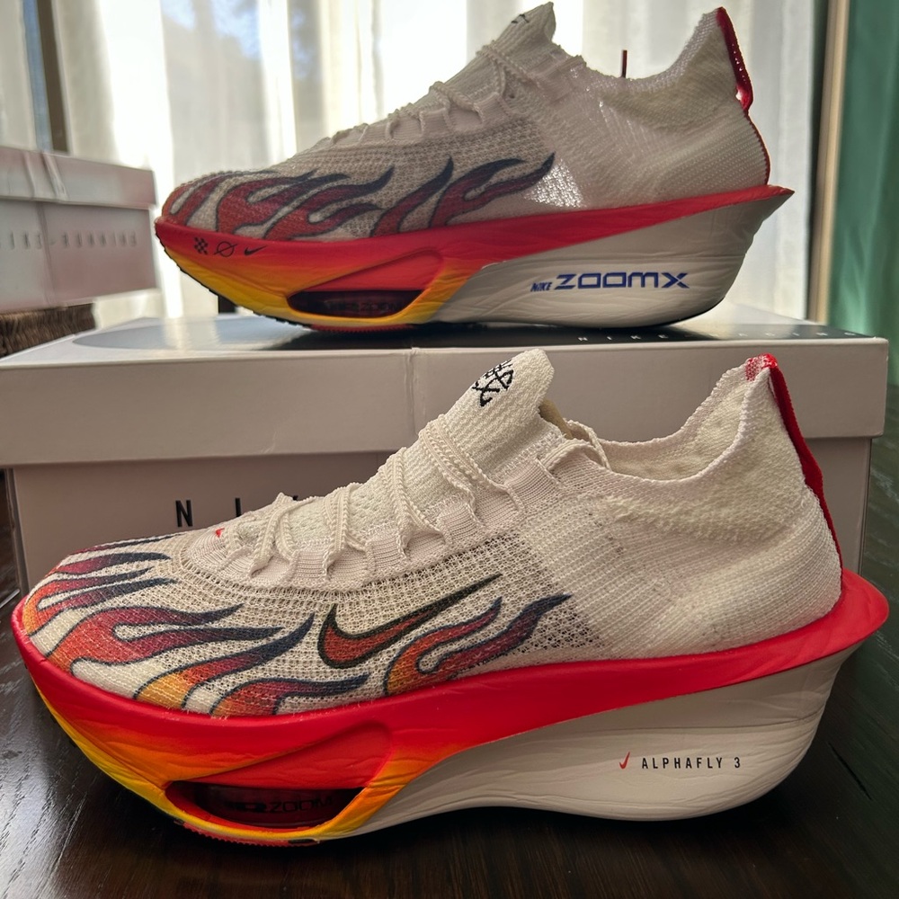 NIKE Air Zoom ALPHAFLY Next% 3